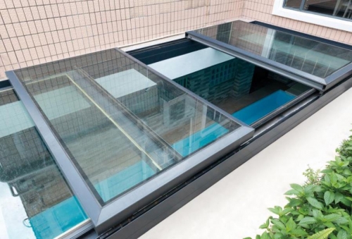作為一家資深的平移天窗廠(chǎng)家，今天給大家講述一下天窗機(jī)主要的幾種類(lèi)型。